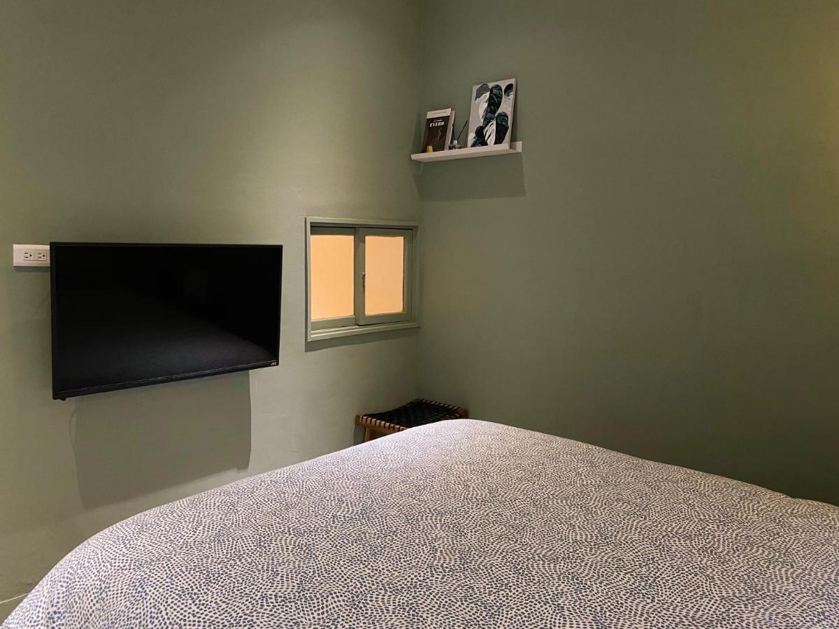 安平言寓包棟旅宿 Ian Apt Tainan Buitenkant foto
