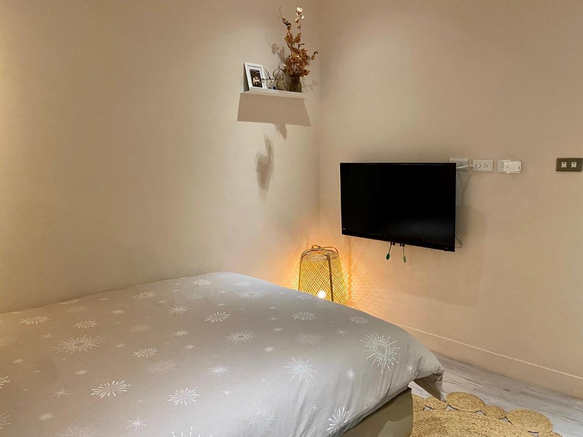 安平言寓包棟旅宿 Ian Apt Tainan Buitenkant foto